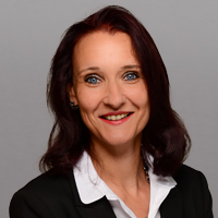 Yvonne Grau Bereichsleiterin Erstversicherung
Geschäftsbereich Insurance SAP Consulting